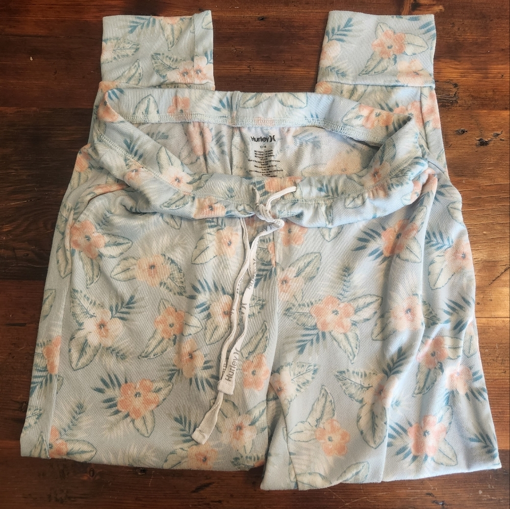 HURLEY CUFFED JOGGER FLORAL PAJAMA BOTTOMS,  SIZE LARGE